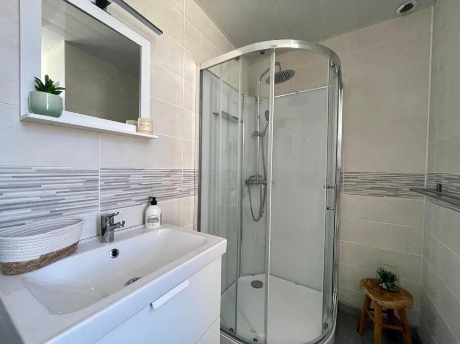 Apartamento La Bellevue X Parking By Melrose Bayeux Exterior foto